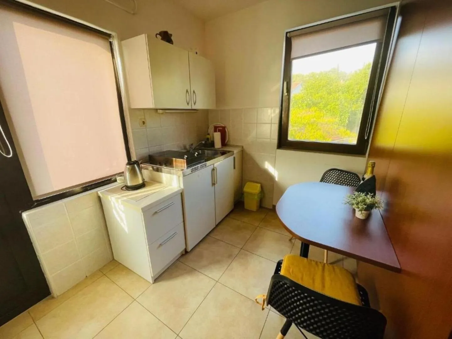 Apartment Neo - 100M To The Beach